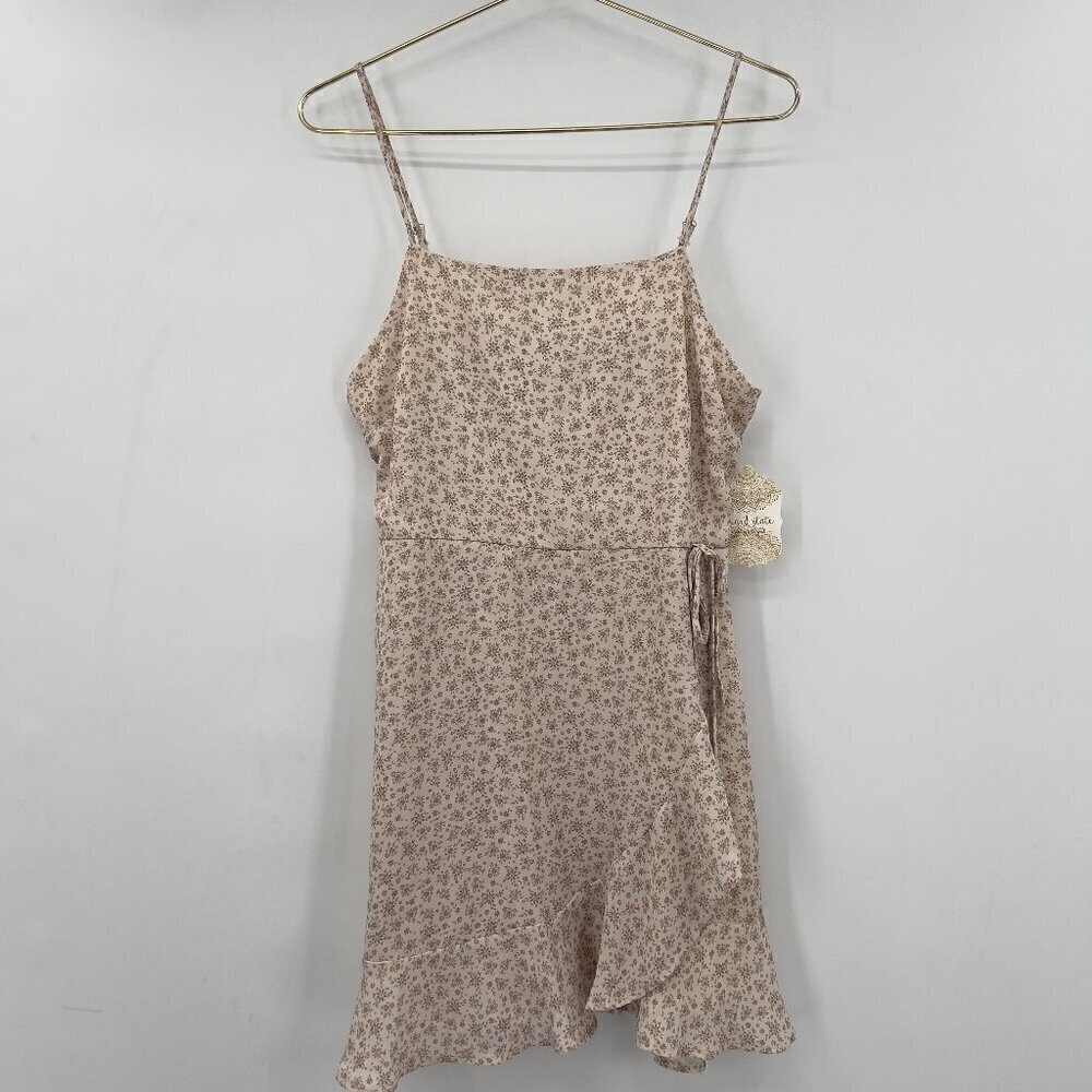 Altar'd State Women's Faux Wrapped Dress Taupe/Brown Size L NWT